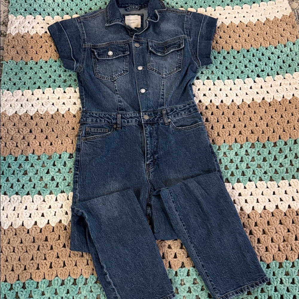 Habitual Blue Denim Jumpsuit Cuffed Sleeves Trendy Womans sz 6 / 28